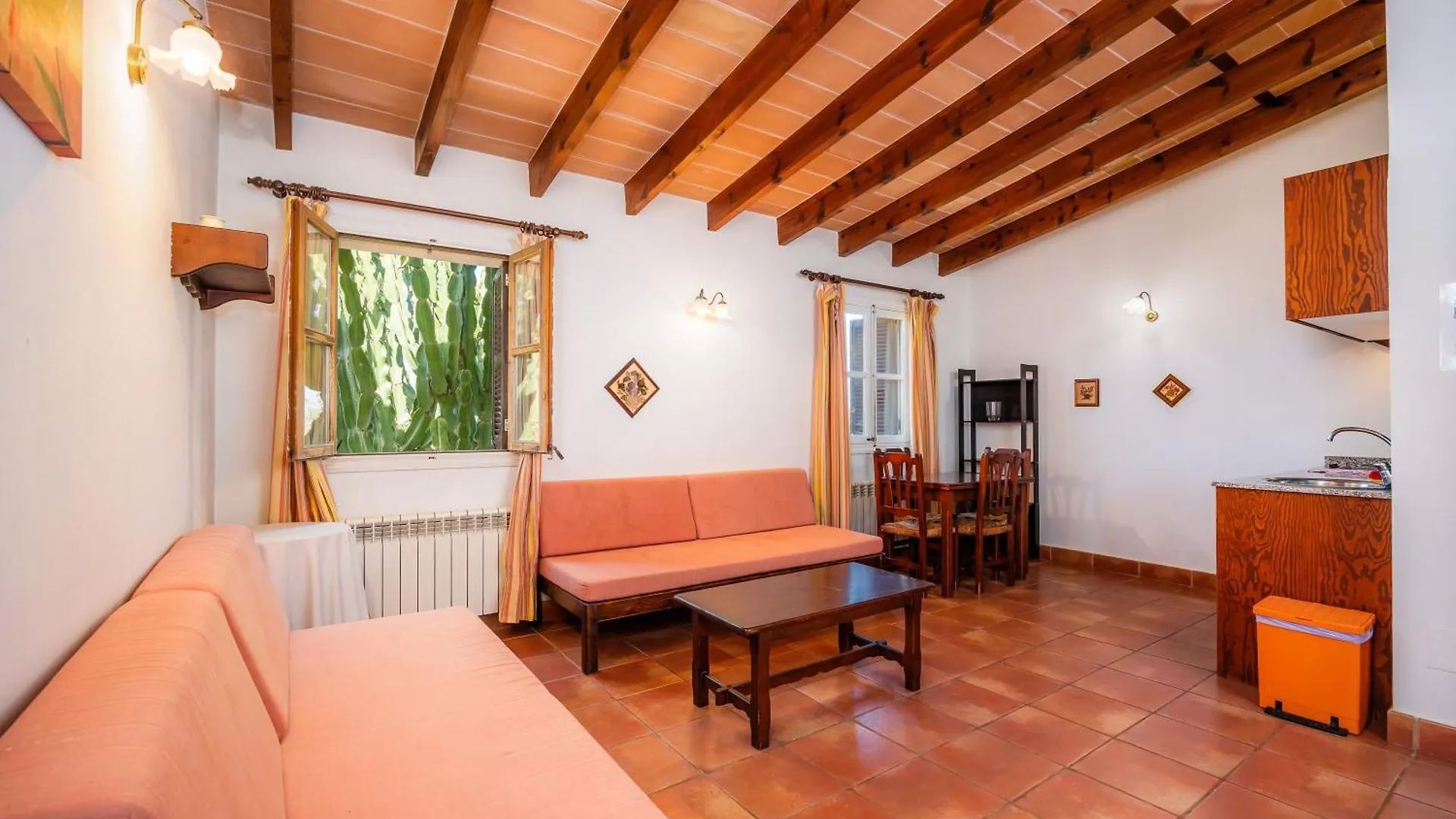 Can Patro Manacor  Villa